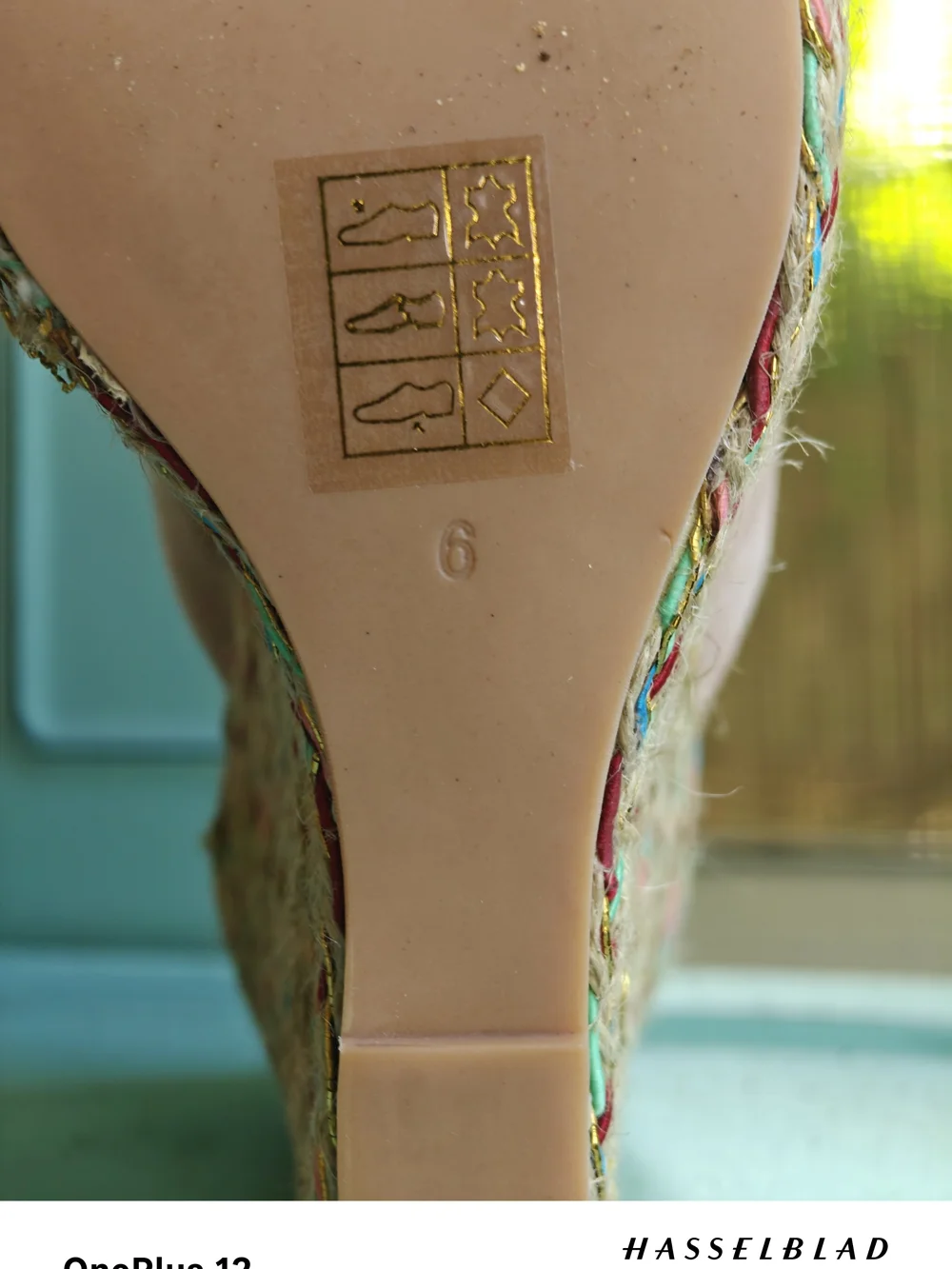 Women’s Suede Peep-Toe Wedge Mules in Dusty Rose